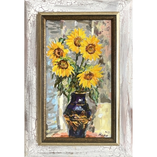Bouquet of sunflowers in a blue vase